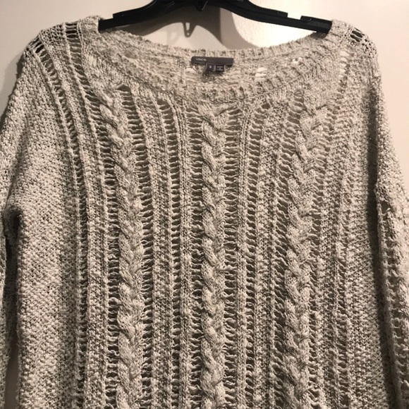 Vince brand, grey, cream cable knit sweater - Picture 5 of 6